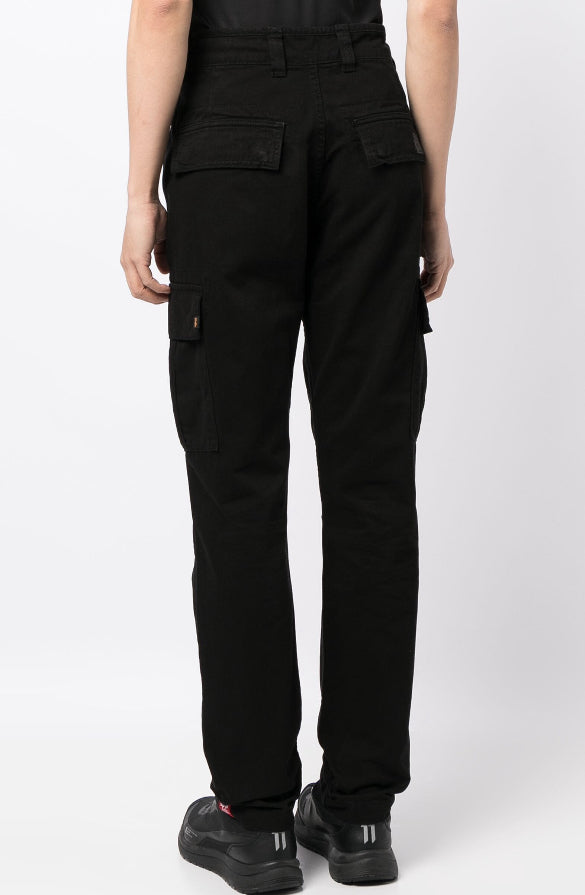 Alpha Industries
Straight-leg cotton cargo trousers