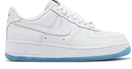 Wmns Air Force 1'07 LX 'UV Reactive'