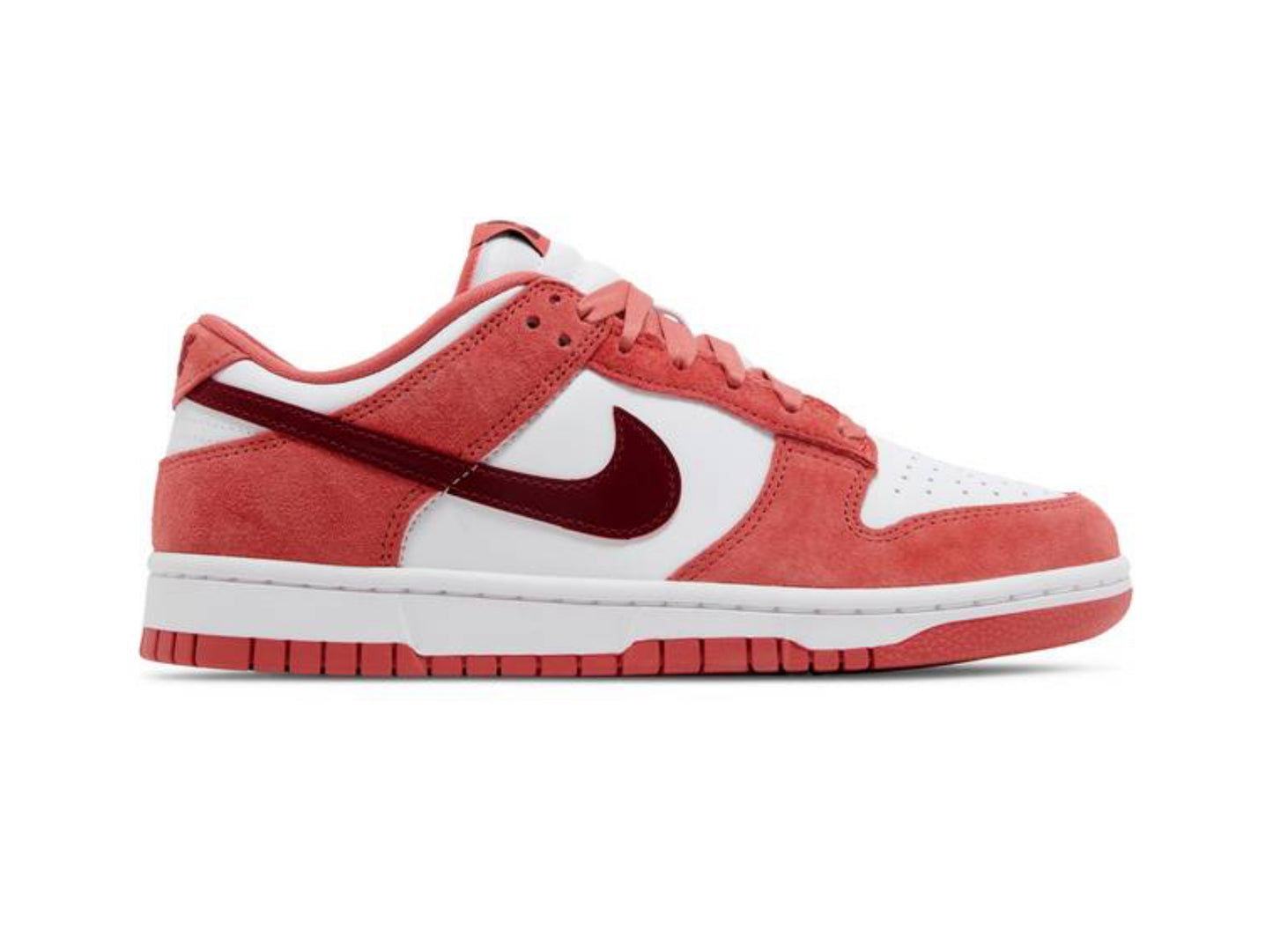 Wmns Dunk Low 'Valentine's Day
2024