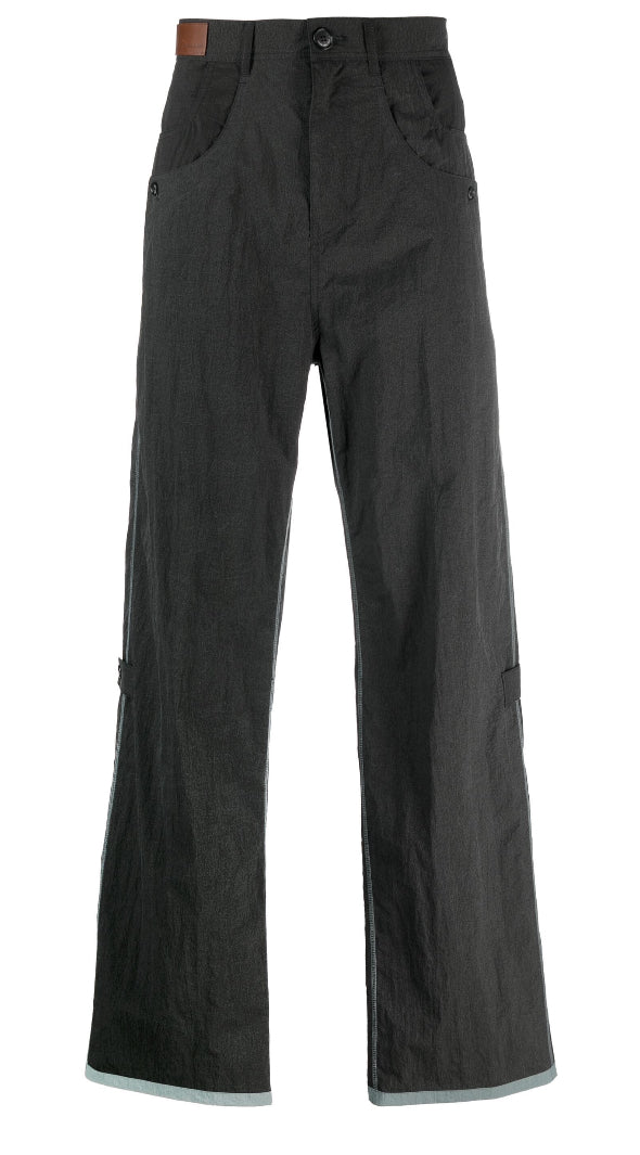 Andersson Bell
Multi-pocket straight-leg trousers