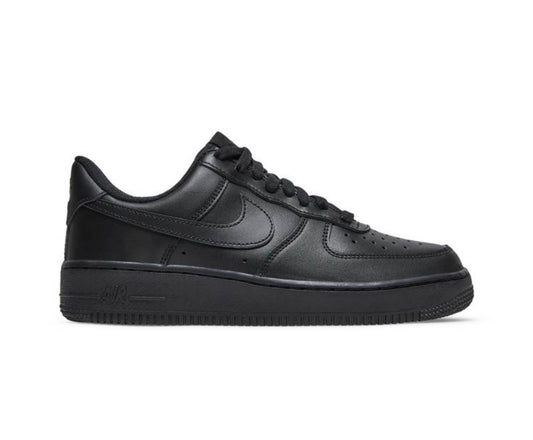 WMNS Air Force 1 ‘07’ Triple Black’