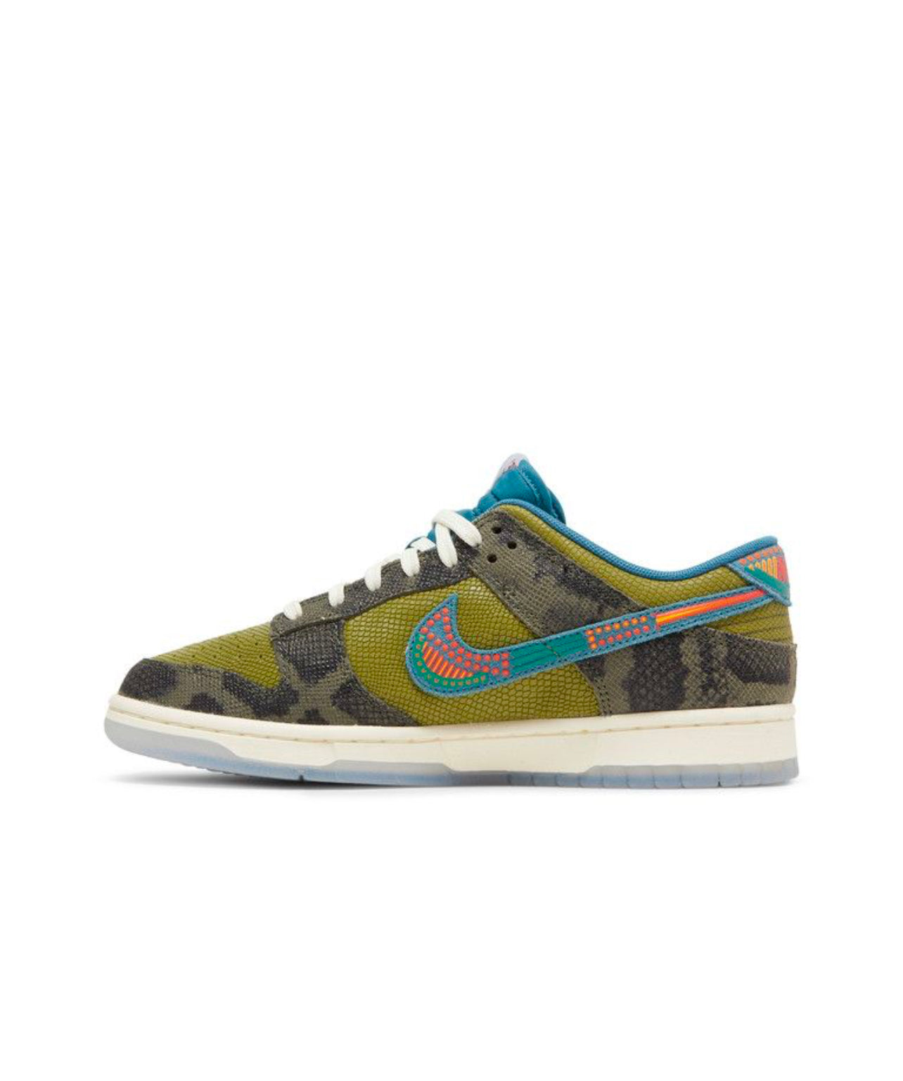 Dunk low ‘SiEMPRE Familia’