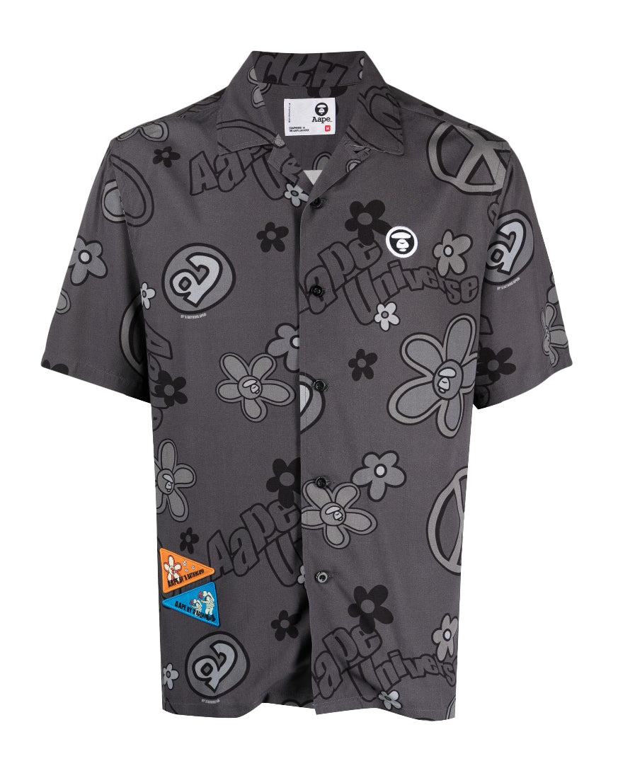 AAPE BY *A BATHING APE®
Graphic-print short-sleeved shirt