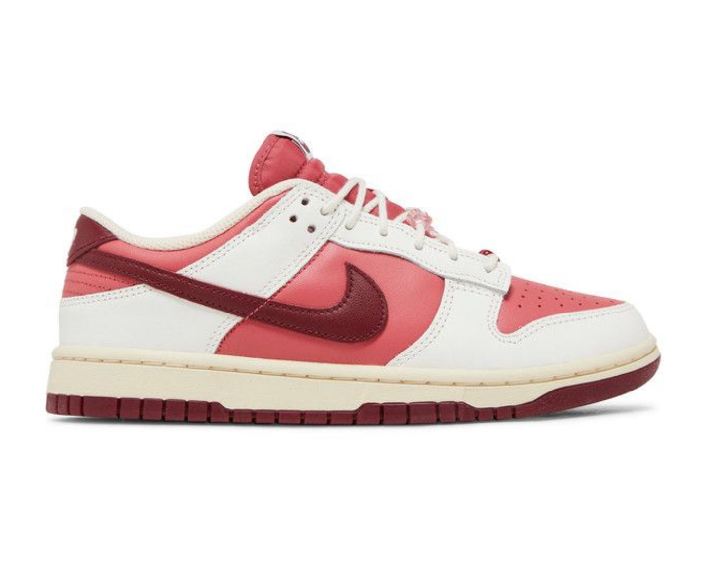 Wmns Dunk Low 'Valentine's Day
2024' Alternate