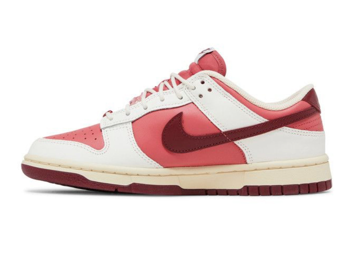 Wmns Dunk Low 'Valentine's Day
2024' Alternate