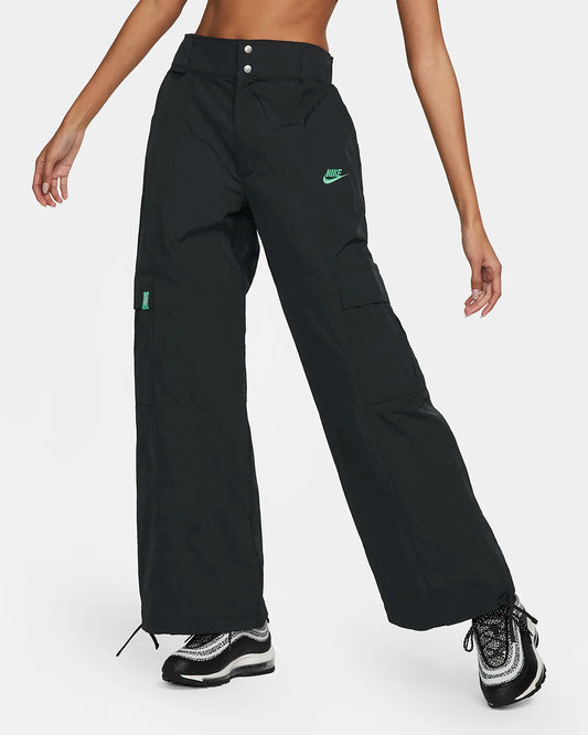 Nike women’s loose fit cargo trousers