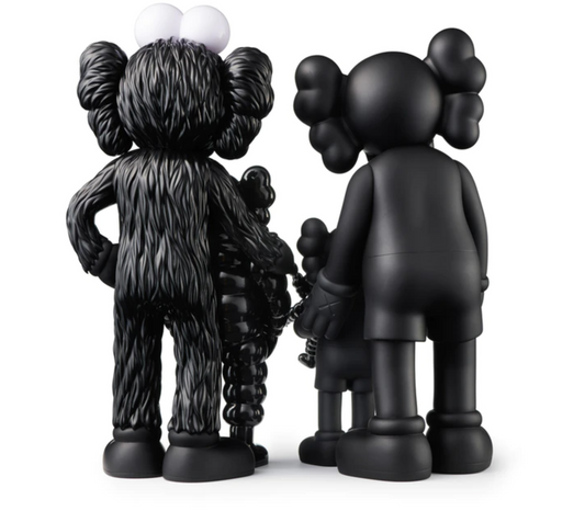 KAWS FAMILY Figures (2021)